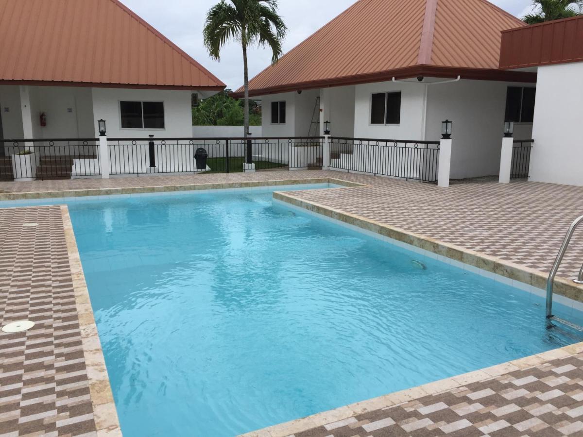 Heartland Hotel Serviced Rooms & Apartments. Panglao Dış mekan fotoğraf