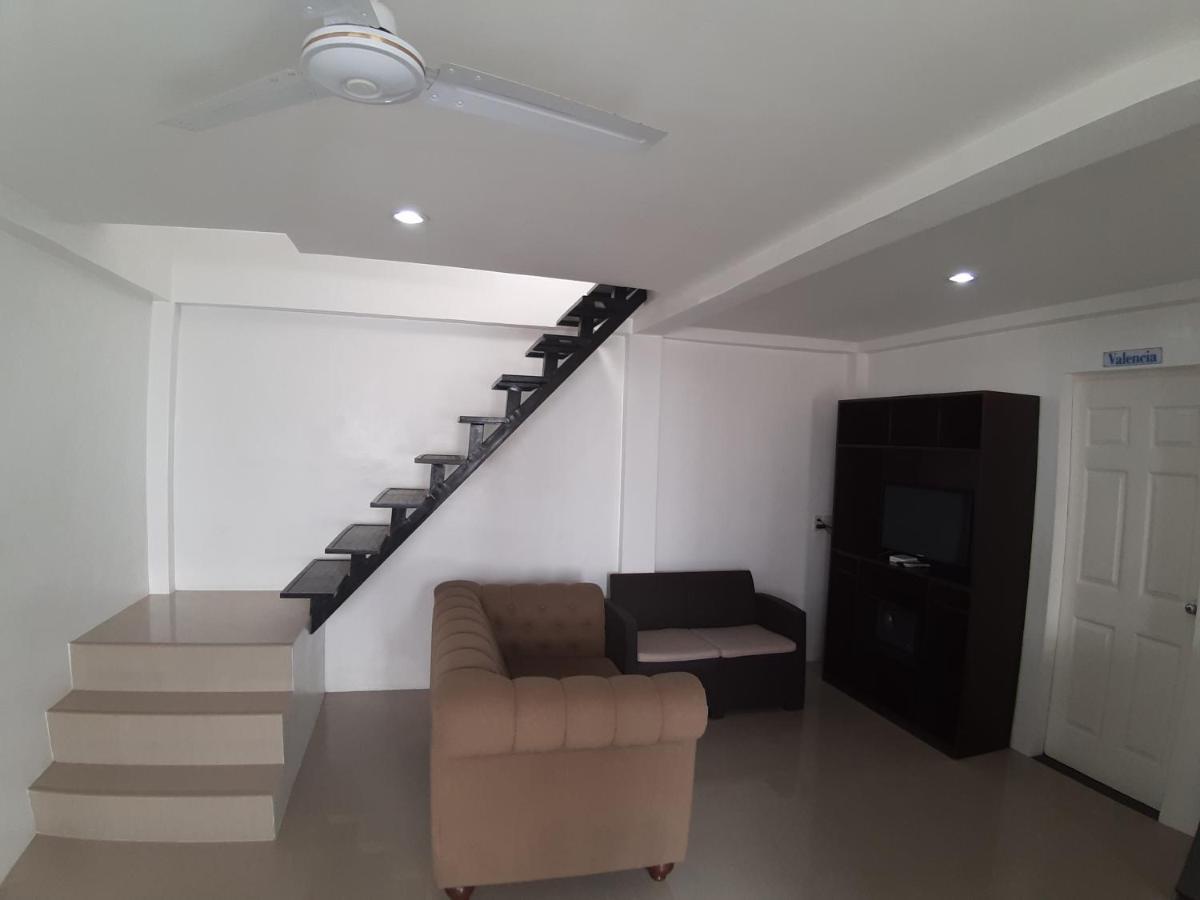 Heartland Hotel Serviced Rooms & Apartments. Panglao Dış mekan fotoğraf